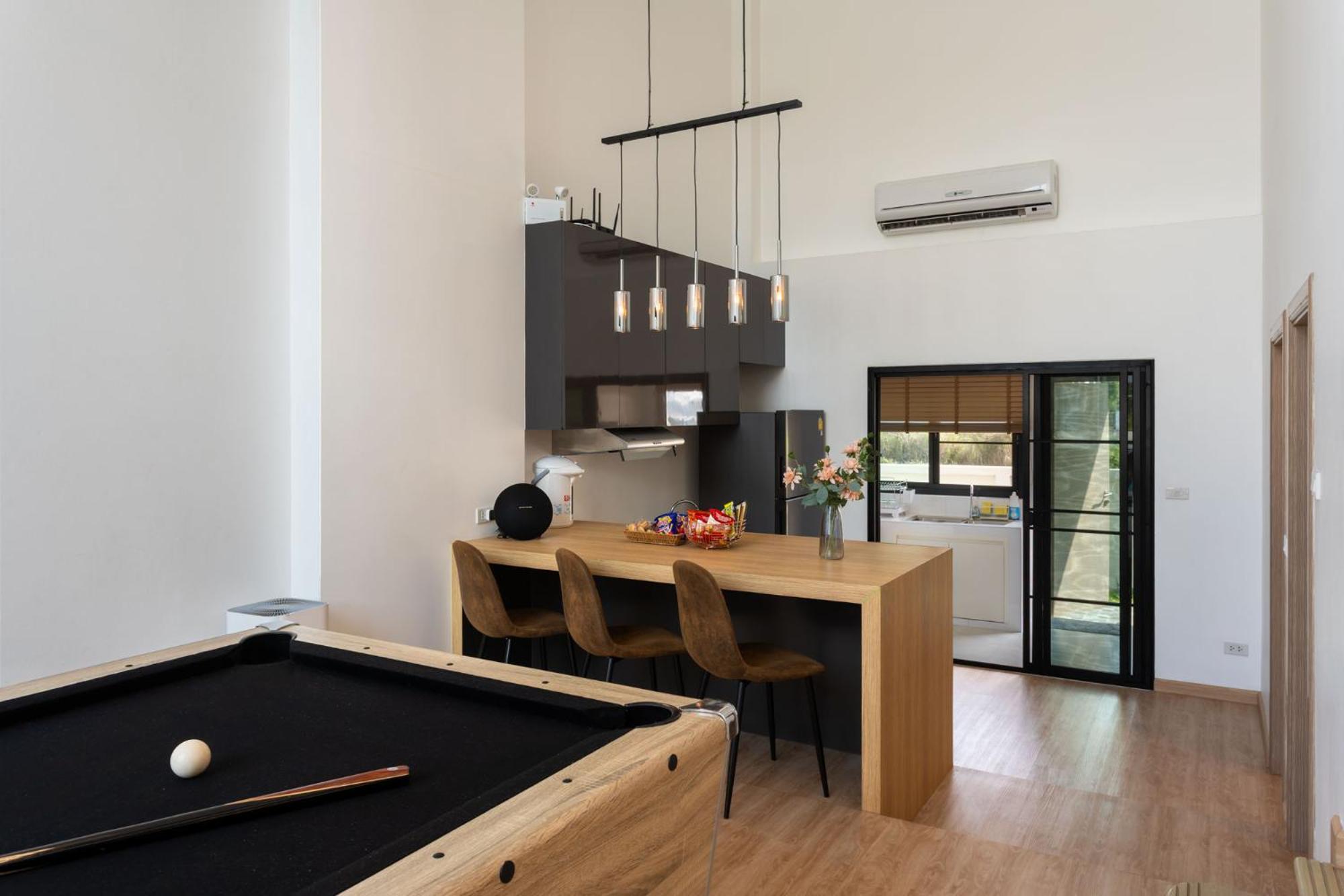 Luxury Pool 3 Bedrooms 5kms To Festival Chiang Mai